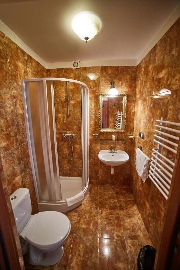 Hotel Palac Royal Rzeszów Zewnętrze zdjęcie