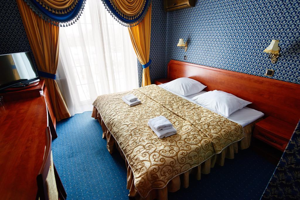 Hotel Palac Royal Rzeszów Zewnętrze zdjęcie