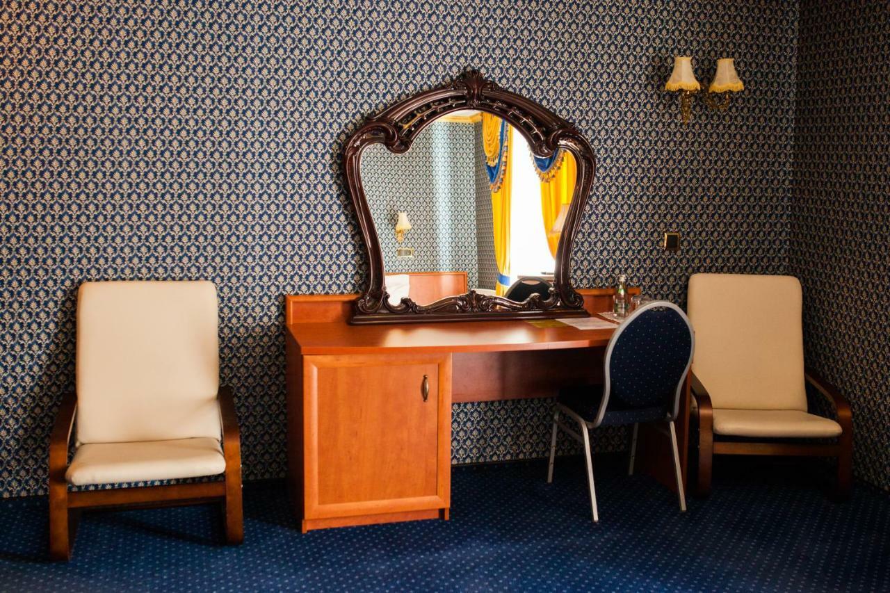 Hotel Palac Royal Rzeszów Zewnętrze zdjęcie